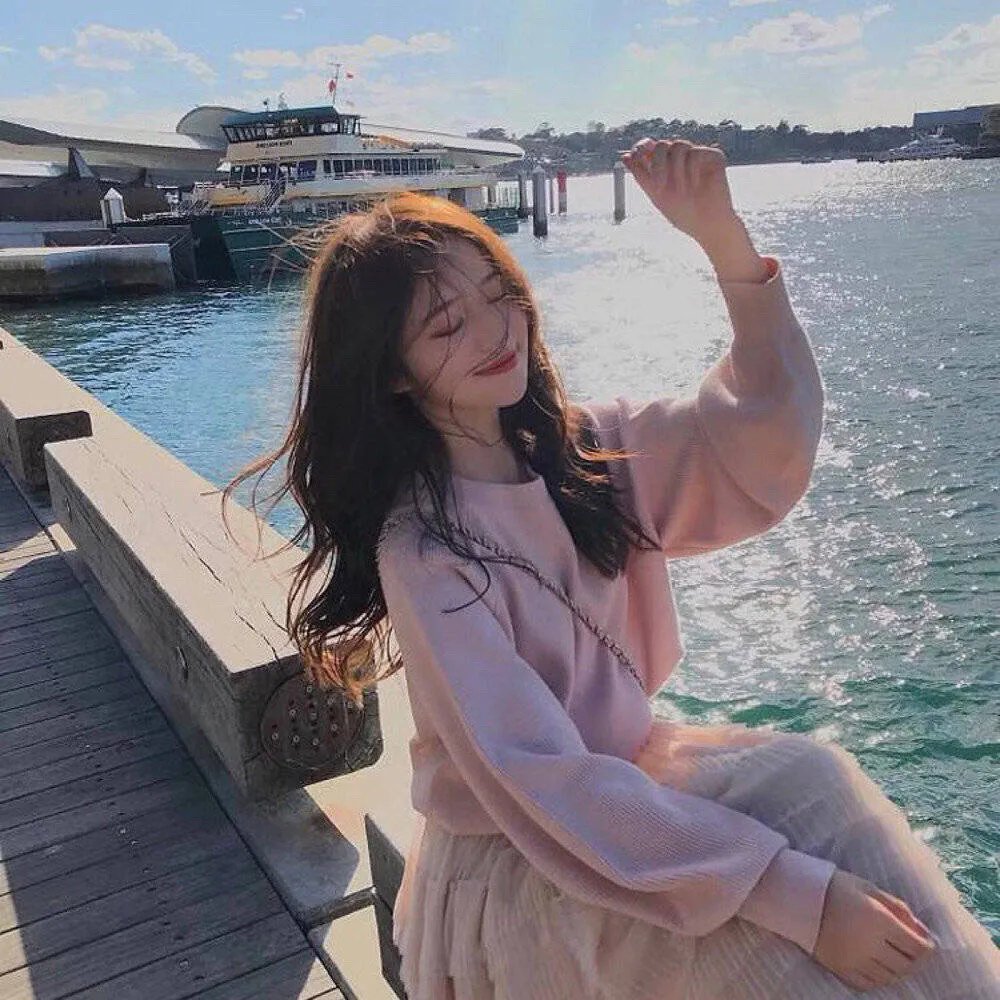莫茜